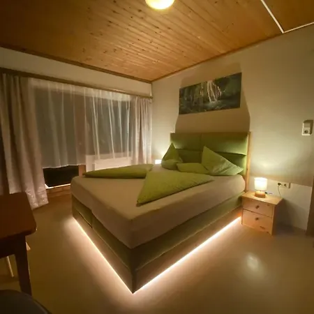 Gruensbach Bed & Breakfast 3*